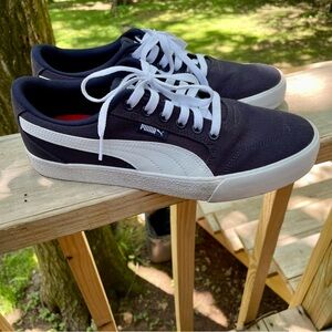 PUMA SHOES BLUE/WHITE SIZE 9 men’s SIZE 10.5 wemons